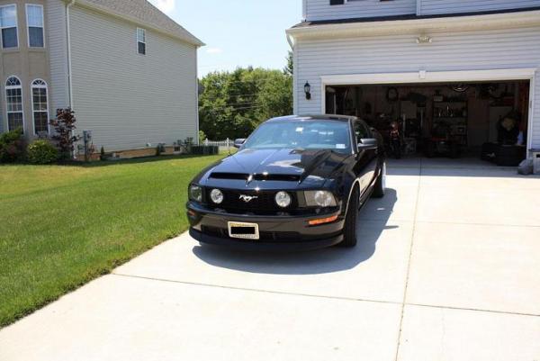 Cervinis Type IV Ram Air Hood, 18x9 anthracite bullets.