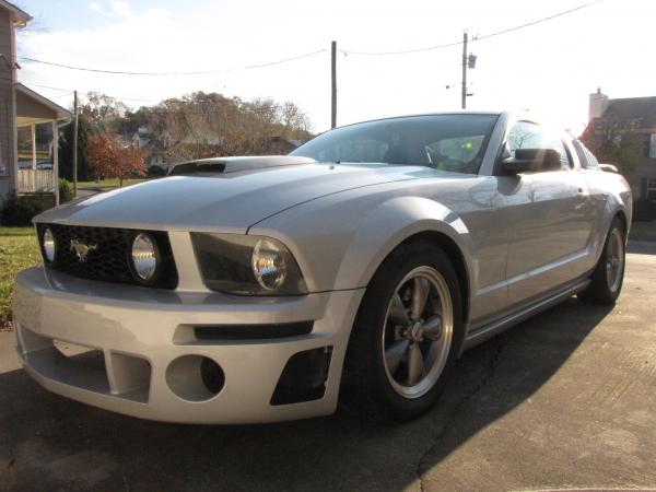 Roush front end and new paint