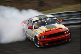 tony-brakohiapa-drifting-a-ford-mustang---from-interview-by-rpm_100327755_s.jpg