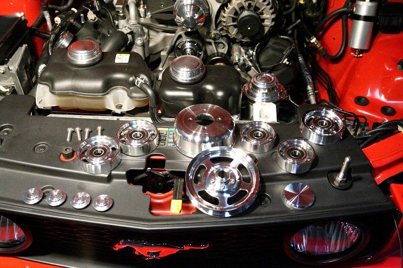 DPP_Billet_Mustang_Pulleys9-vi.jpg