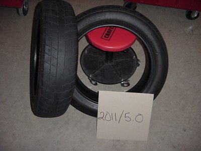 exhaust&tires 002.JPG