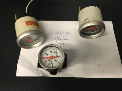 gauges1.jpg
