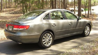 2006 Azera.jpg