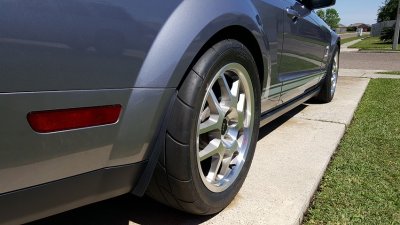 rear gt500 tire.jpg