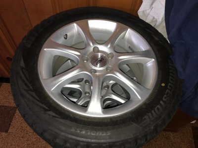 Snow Tires and rims.jpg