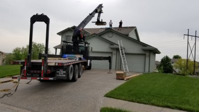 Roof1.jpg