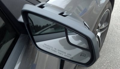 2014-03-26_pony-mirrors2.jpg
