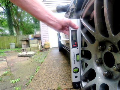 Camber measurement by digital angle finder.jpg