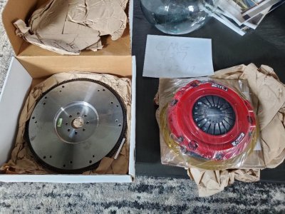 Mustang clutch and flywheel.jpg Mustang clutch and flywheel.jpg
