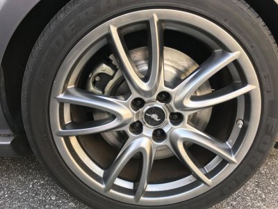 Brembo wheel with GT500 14 rotors Rear.jpg