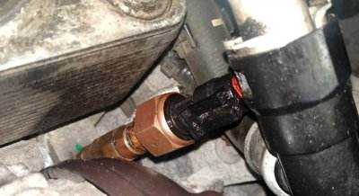 20200314_oil-leak6.jpg