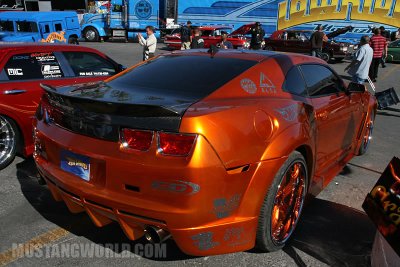mustang_world_SEMA_09_0708_JPG.jpg