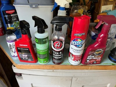 Car cleaning  products.jpg