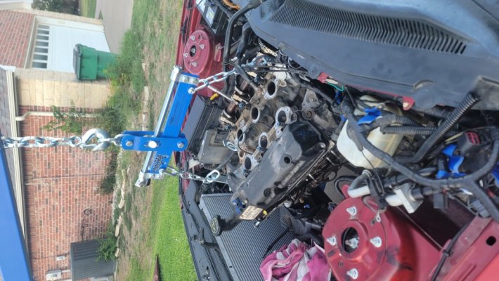 engine pull.jpg