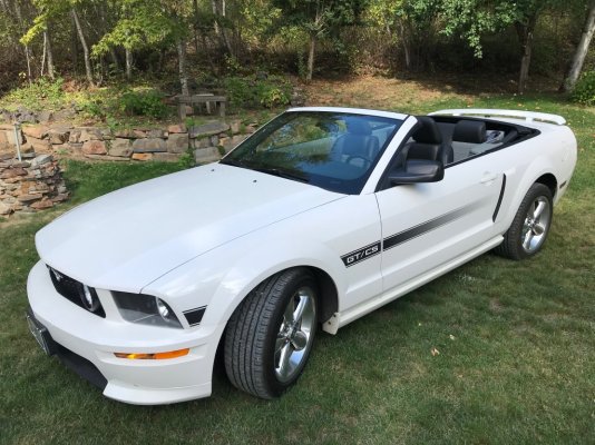 2008 Mustang Convertible.jpg 2008 Mustang Convertible.jpg