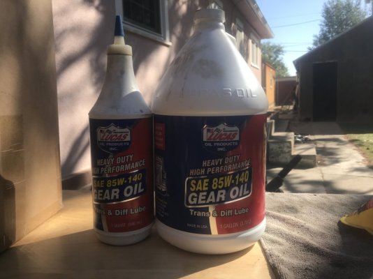 GlassTop09 Go To Axle Gear Oil for Eaton Tru-Trac LSD (1).JPG