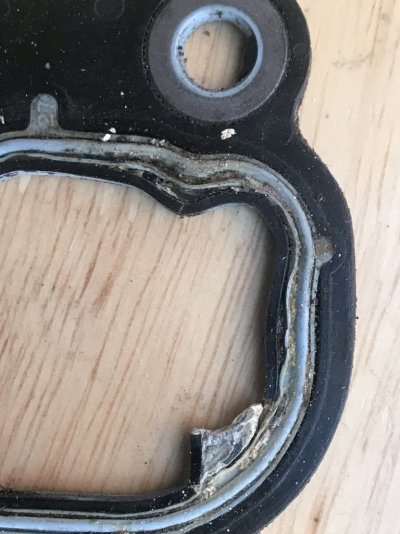 Original OEM Ford Oil Adapter Gasket Adapter  Side (4).JPG