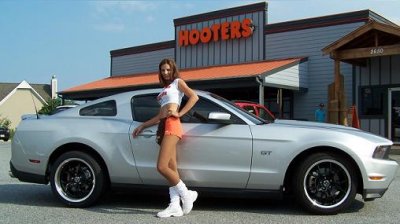 Hooters 2010 Mustang GT.jpg