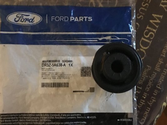 13-14 Ford GT500 8.8 Diff UCA Bushing (1).JPG