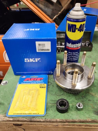 Front Hub, ARP Studs Installed.jpg Front Hub, ARP Studs Installed.jpg