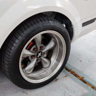 Rear 275 40x17 on 10.5 rim.jpg