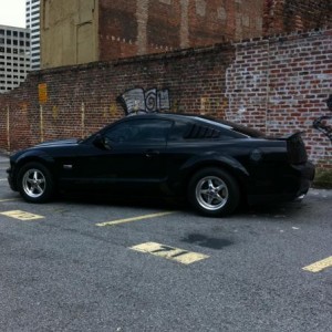 S197 Black