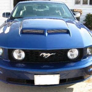freshly bolted on Cervinis ram Air hood 1171