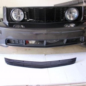 2007 Gt Alloy Bumper with fogs and black billet grill