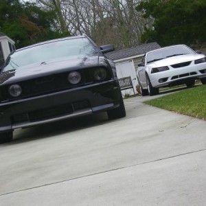 Caoimhe and Steve's Cobra.


The cobra's slow, look how far back it is...