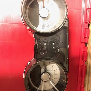 10-12 mustang speedometer head