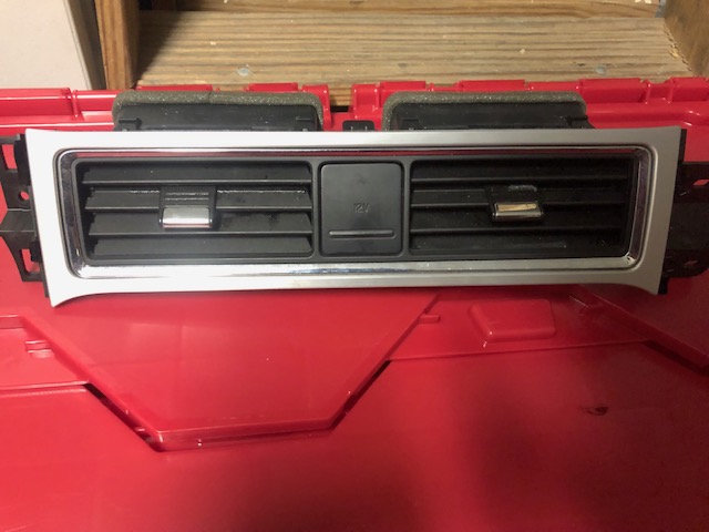 10-14 mustang dash vent