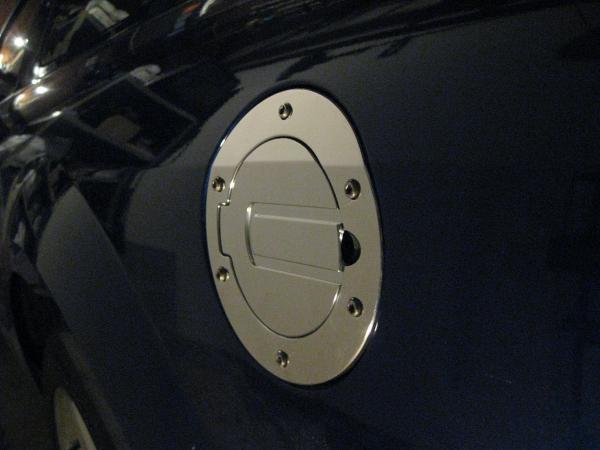 added billet fuel door