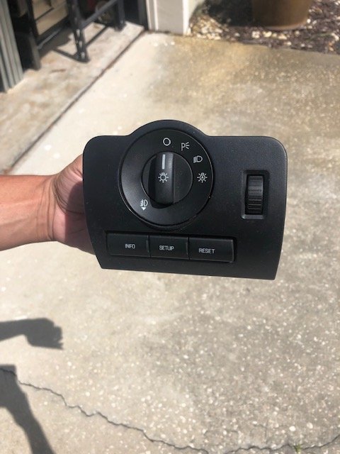 mustang automatic light switch