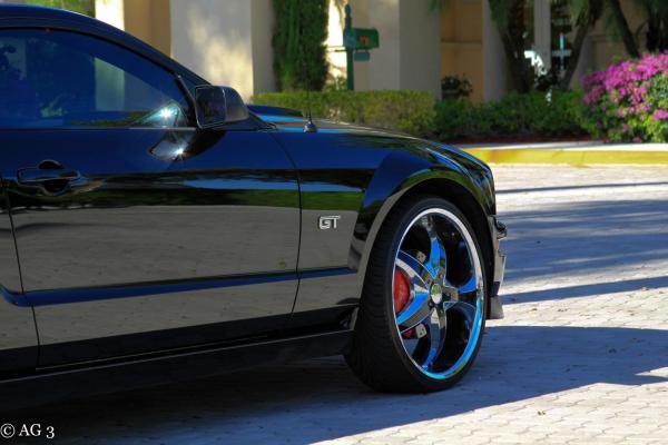 MUSTANG GT 22" STAGGERED WHEELS.