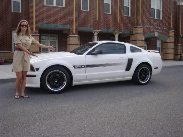 nora and car (2)