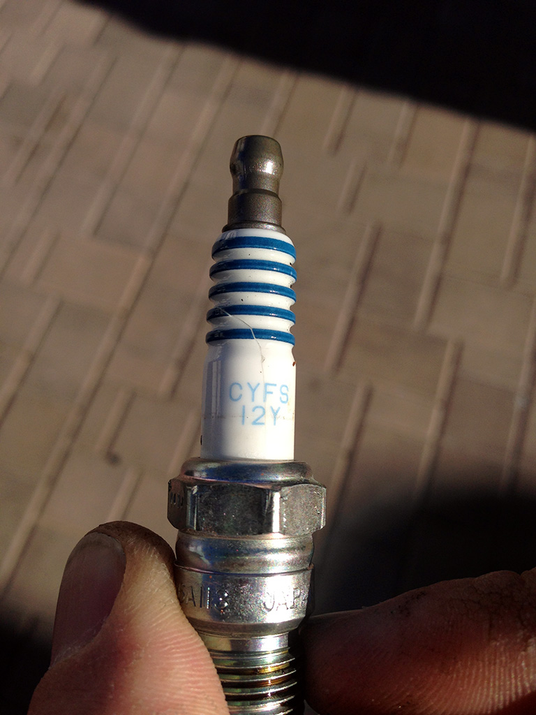 plugs2.jpg