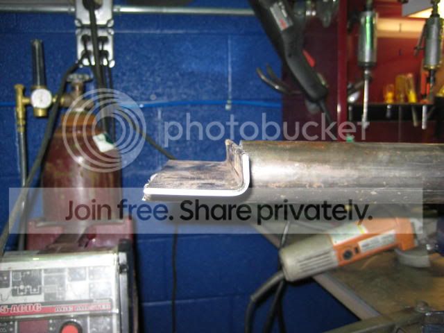 U009.jpg