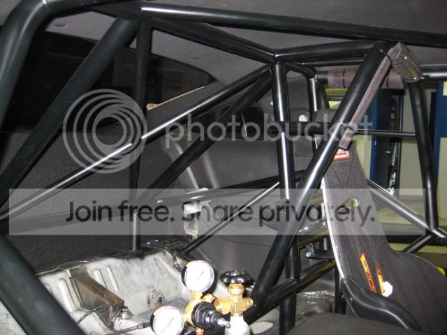 LaM010.jpg