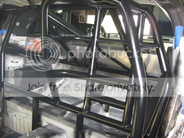 Cage009.jpg