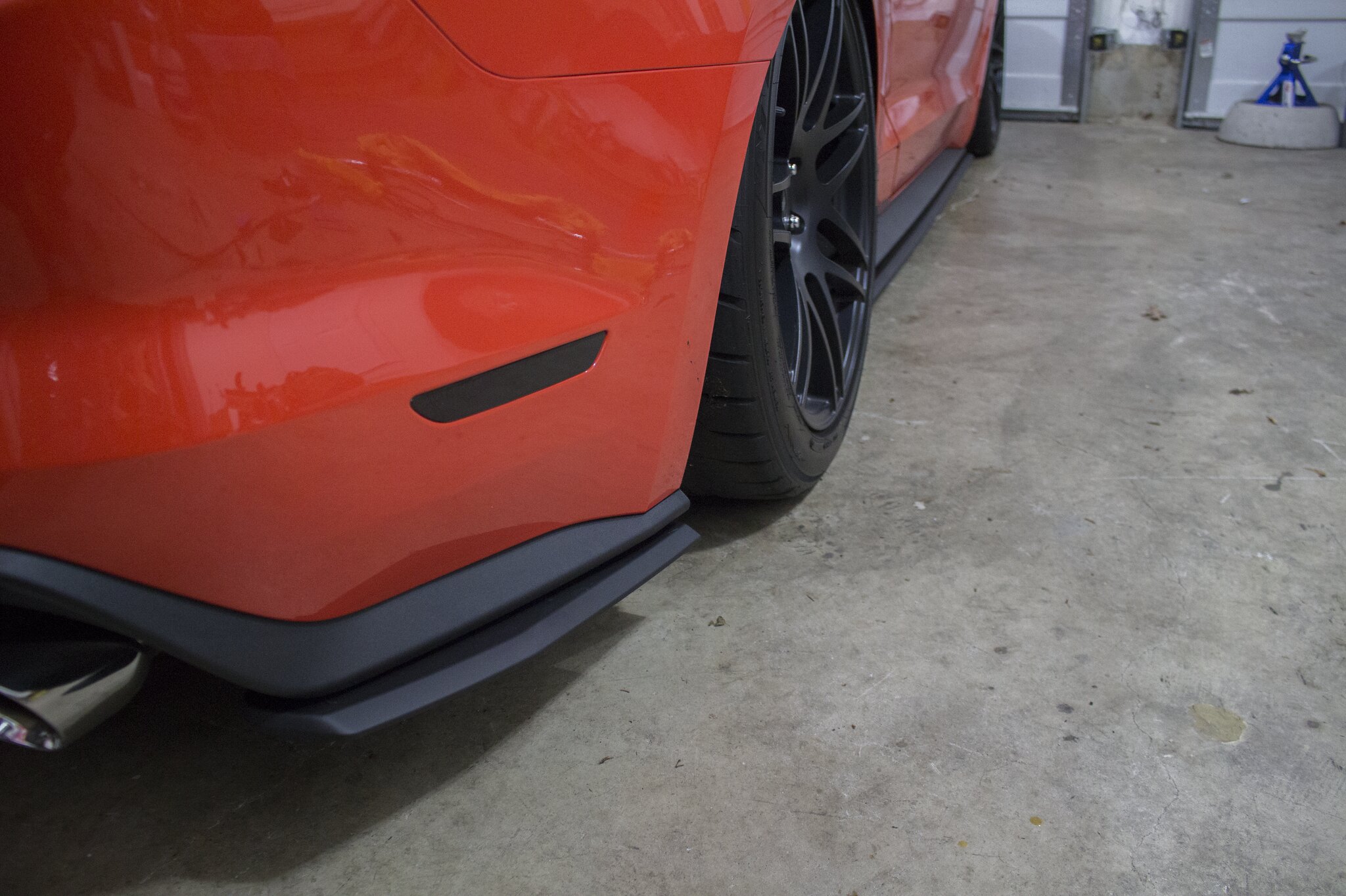 23781756440_501df8c7f9_k.jpg