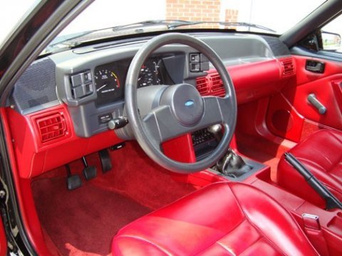 1988_Ford_Mustang_LX_5.0_Notchback_Coupe_Interior_1.jpg