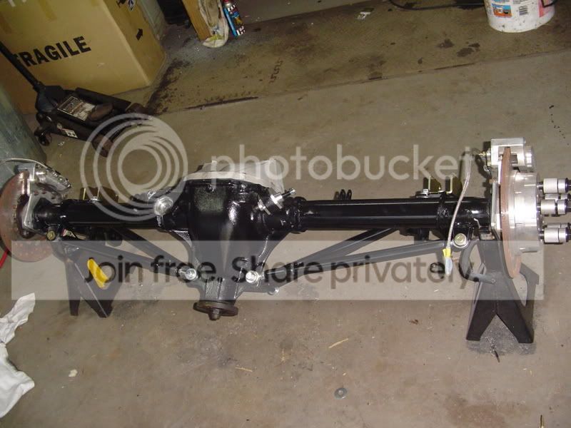 axlebrace014.jpg