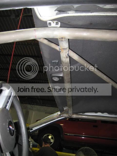 Cage002.jpg