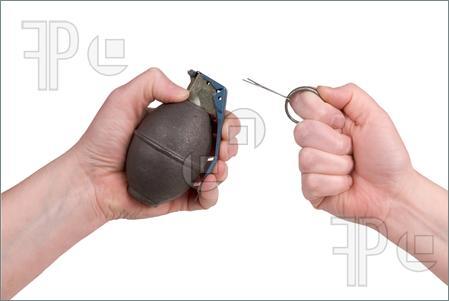 Hand-Grenade-Pin-740675.jpg